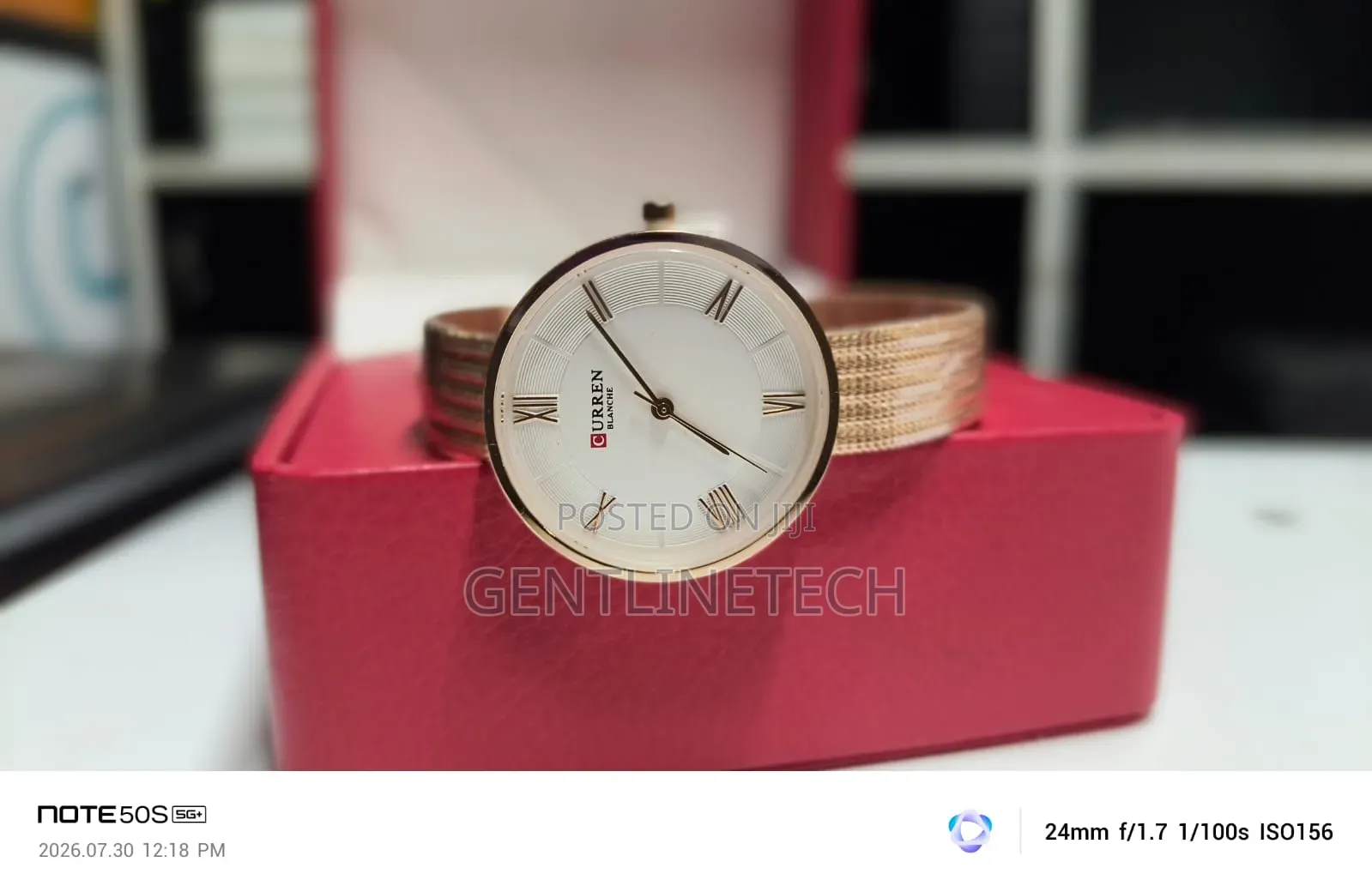 Curren 9020L Luxury Women's Watch