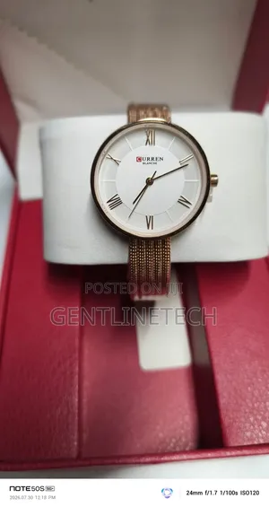 Curren 9020L Analog Ladies Watch