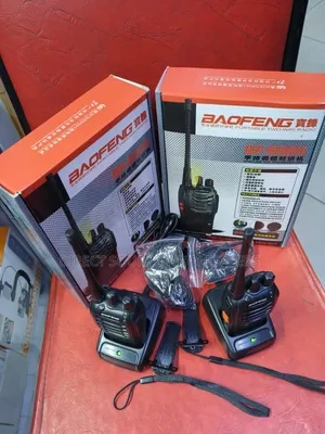 Original Baofeng 888S Radio Call With Charger Battery