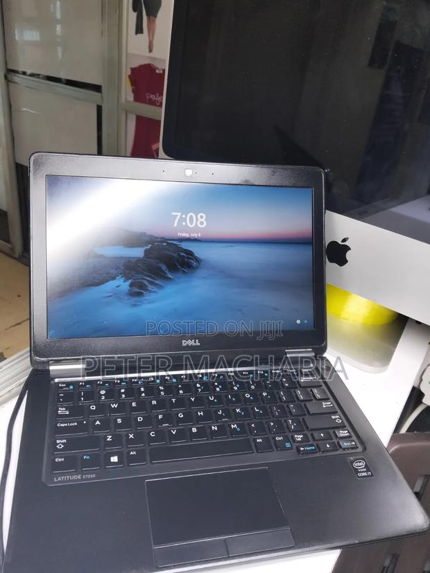 Laptop Dell Latitude 12 E7250 8GB Intel Core i7 SSD 256GB - main view