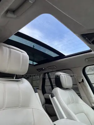 Land Rover Range Rover Vogue 2018 Blue