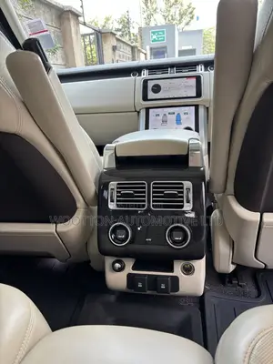 Land Rover Range Rover Vogue 2018 Blue