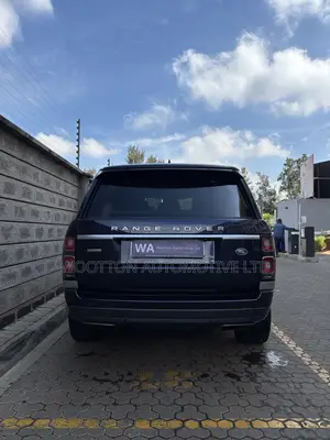 Land Rover Range Rover Vogue 2018 Blue