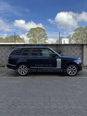 Land Rover Range Rover Vogue 2018 Blue