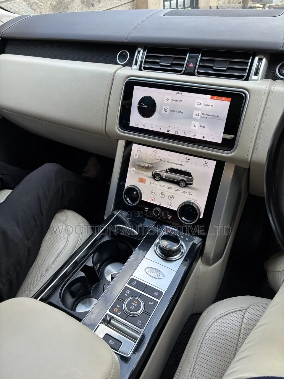 Land Rover Range Rover Vogue 2018 Blue
