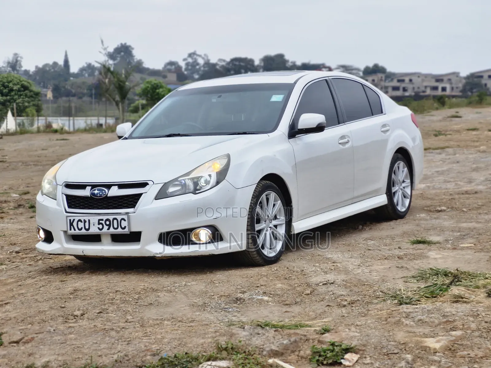 Subaru Legacy 2012 White