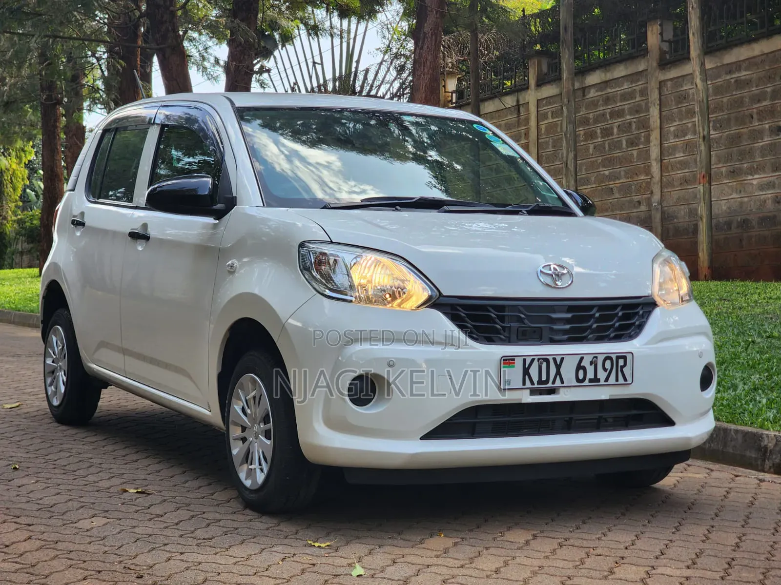 Toyota Passo 2018 White