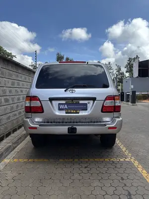 Toyota Land Cruiser 2002 Beige