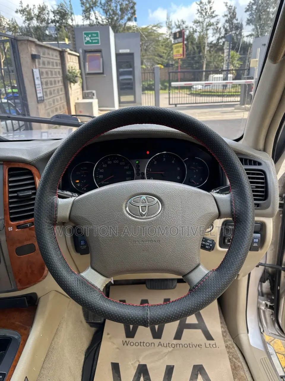 Toyota Land Cruiser 2002 Beige