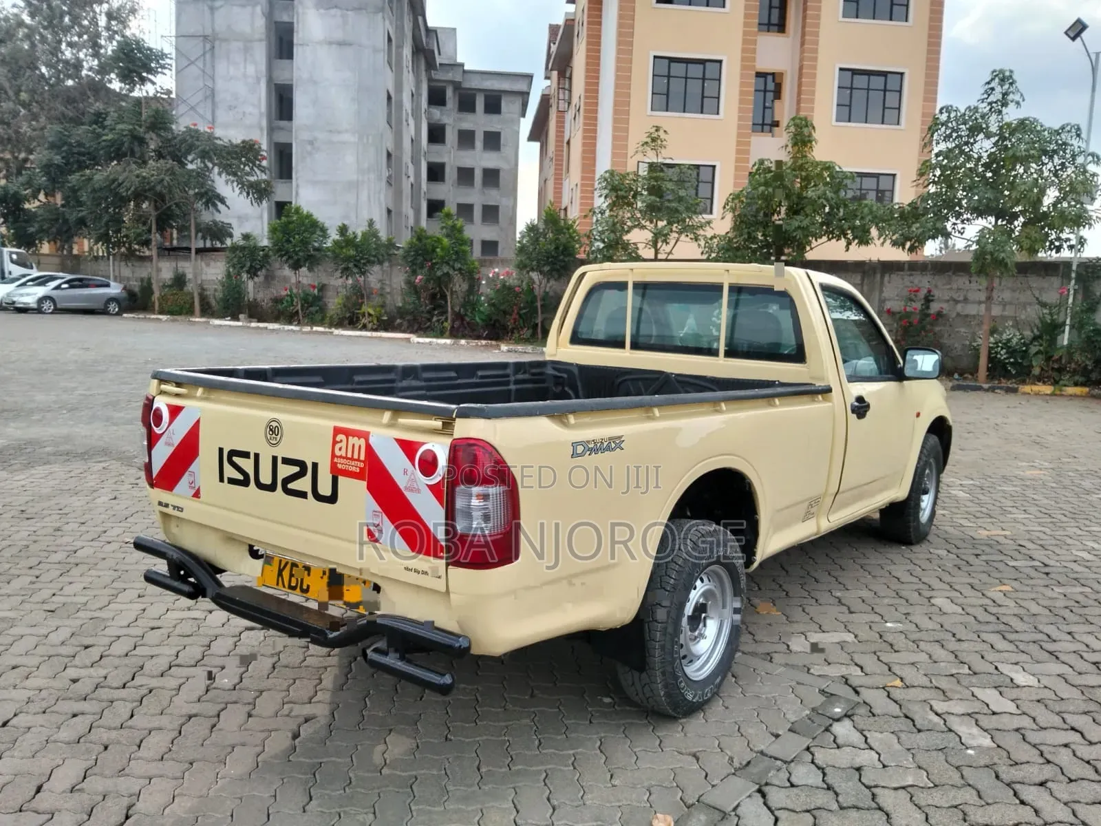 Isuzu D-MAX 2008 Brown