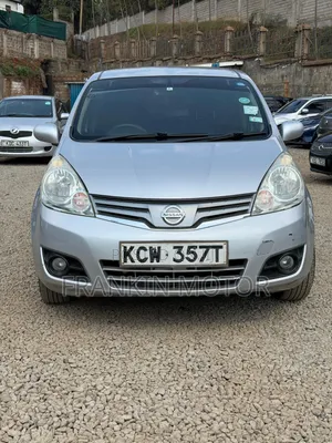 Nissan Note 2012 Silver