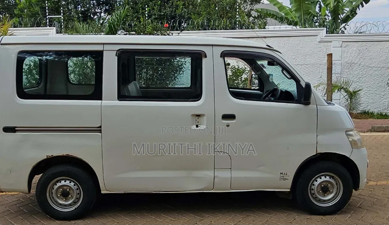 Toyota TownAce 2010 White