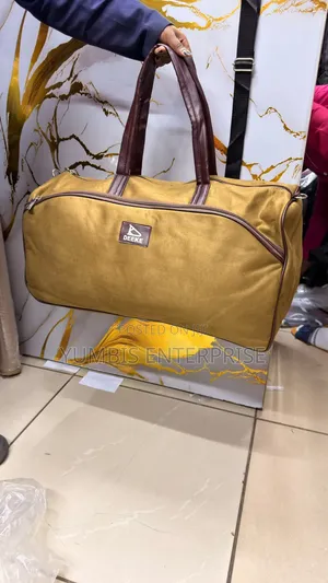 Dekee Courdry Duffle Travelling Bags at 1800
