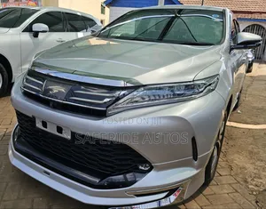 Toyota Harrier 2019 Silver