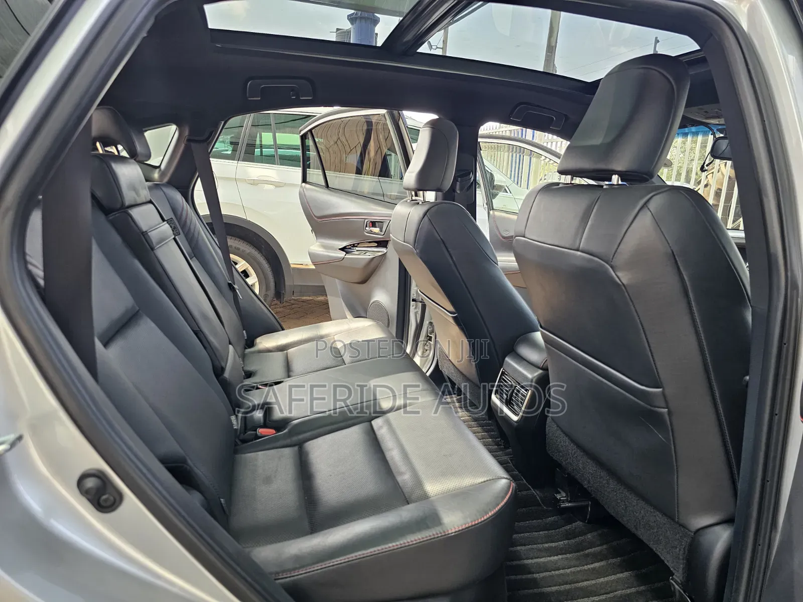 Toyota Harrier 2019 Silver