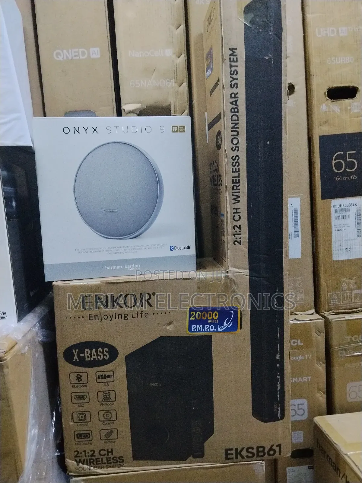Harmon Kardon Onyx Studio 9