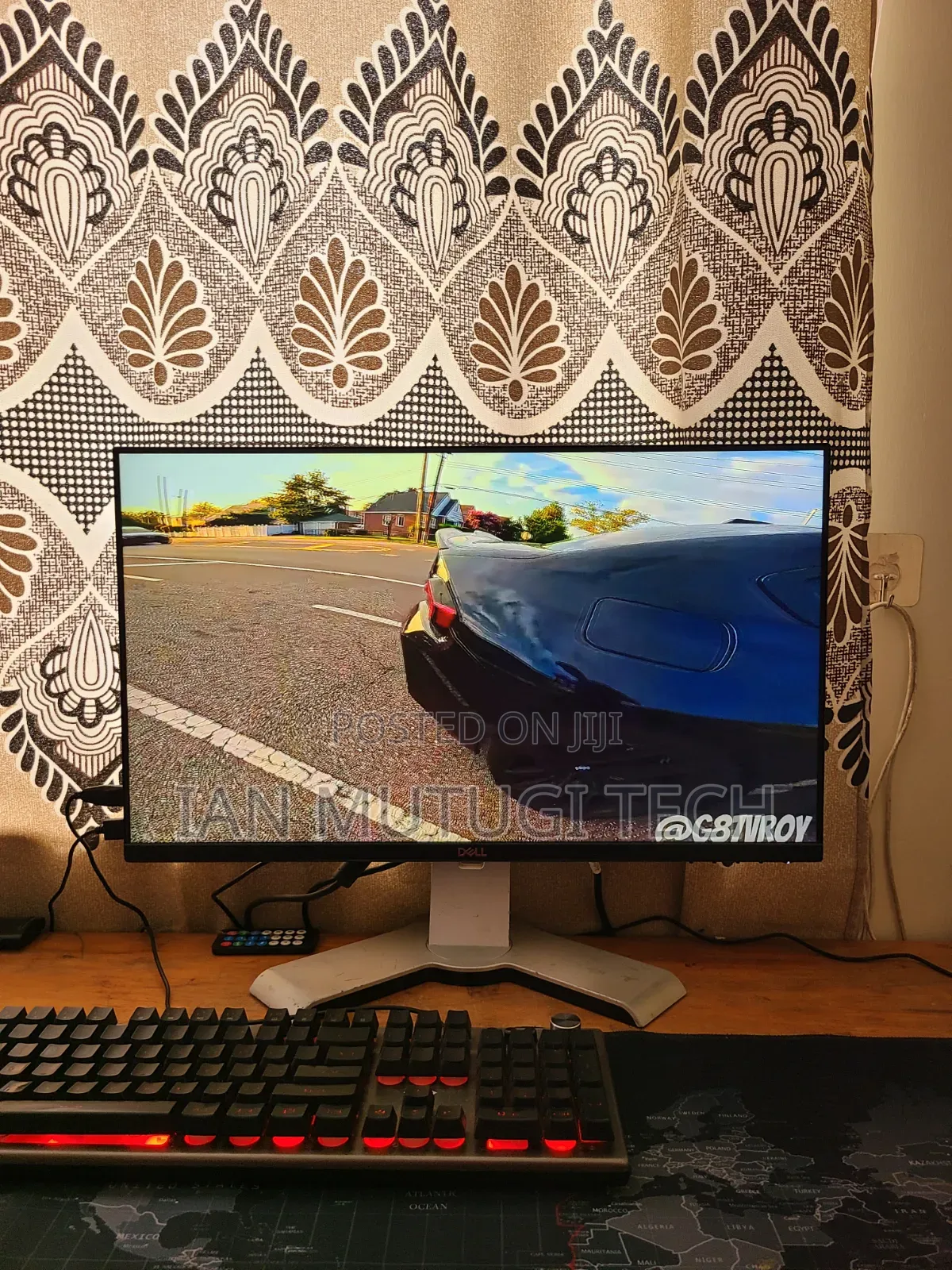 Dell 24 Inch Frame Less Edge to Edge
