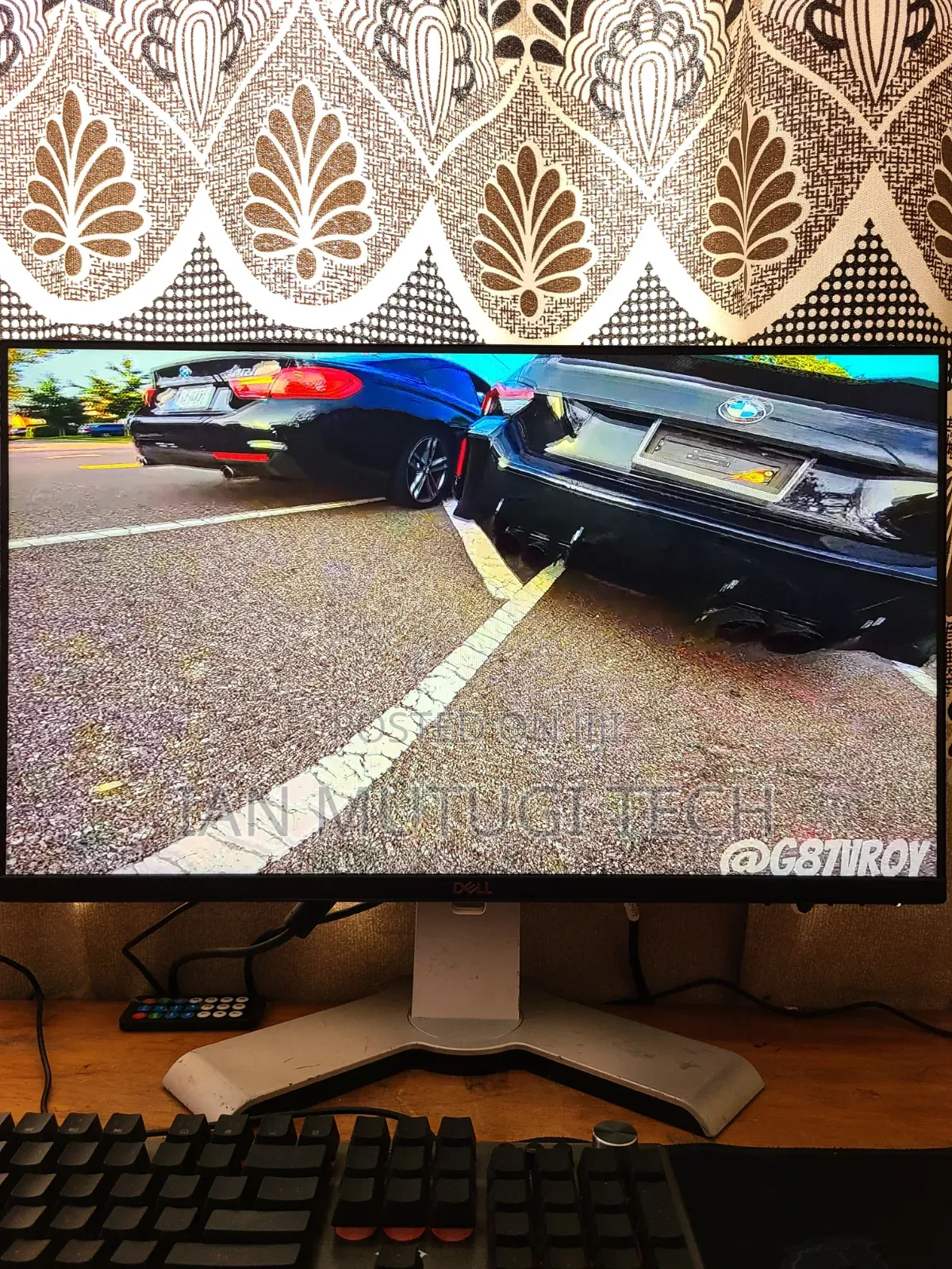 Dell 24 Inch Frame Less Edge to Edge