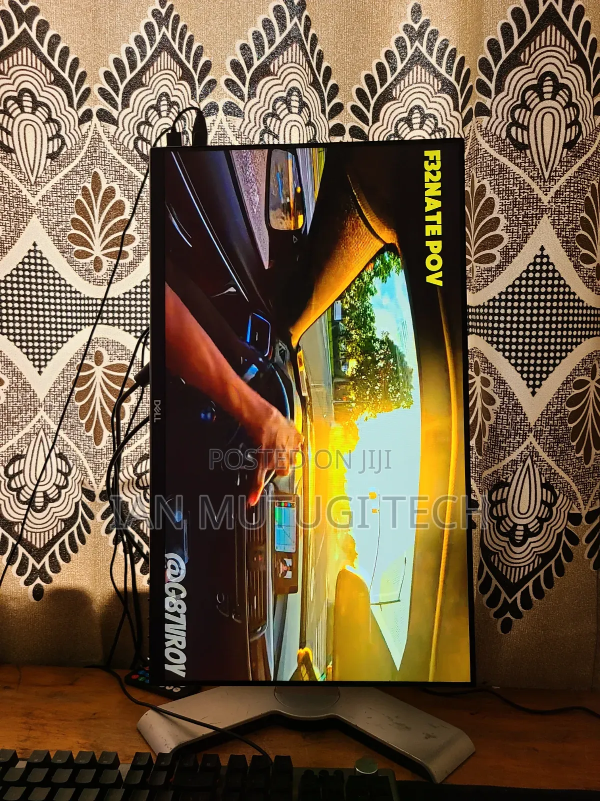 Dell 24 Inch Frame Less Edge to Edge