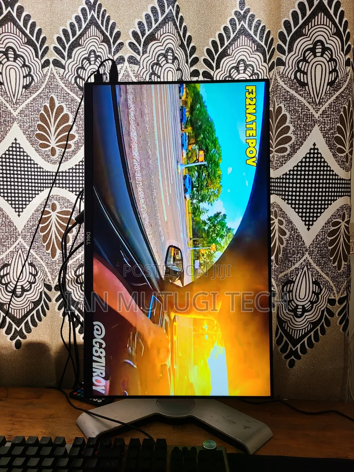 Dell 24 Inch Frame Less Edge to Edge