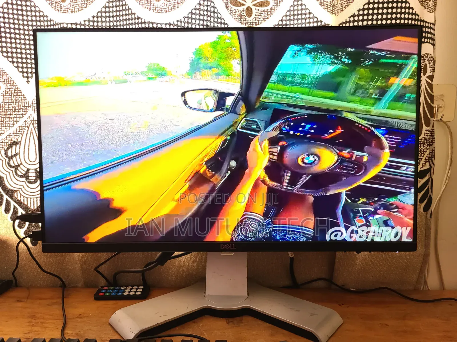 Dell 24 Inch Frame Less Edge to Edge