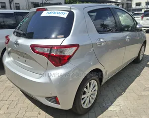 Toyota Vitz 2019 Silver