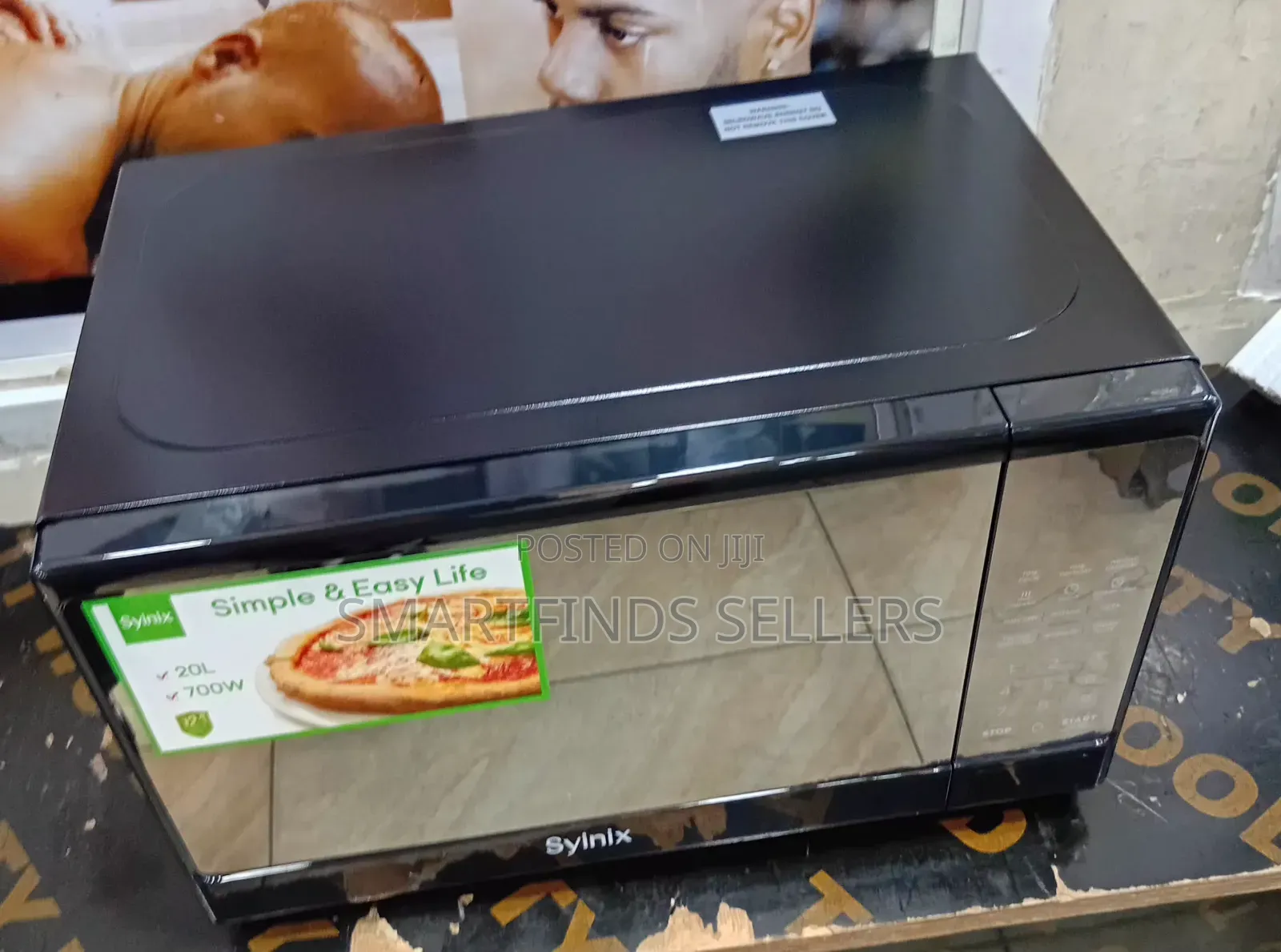 Syinix 20L Efficient Microwave Oven