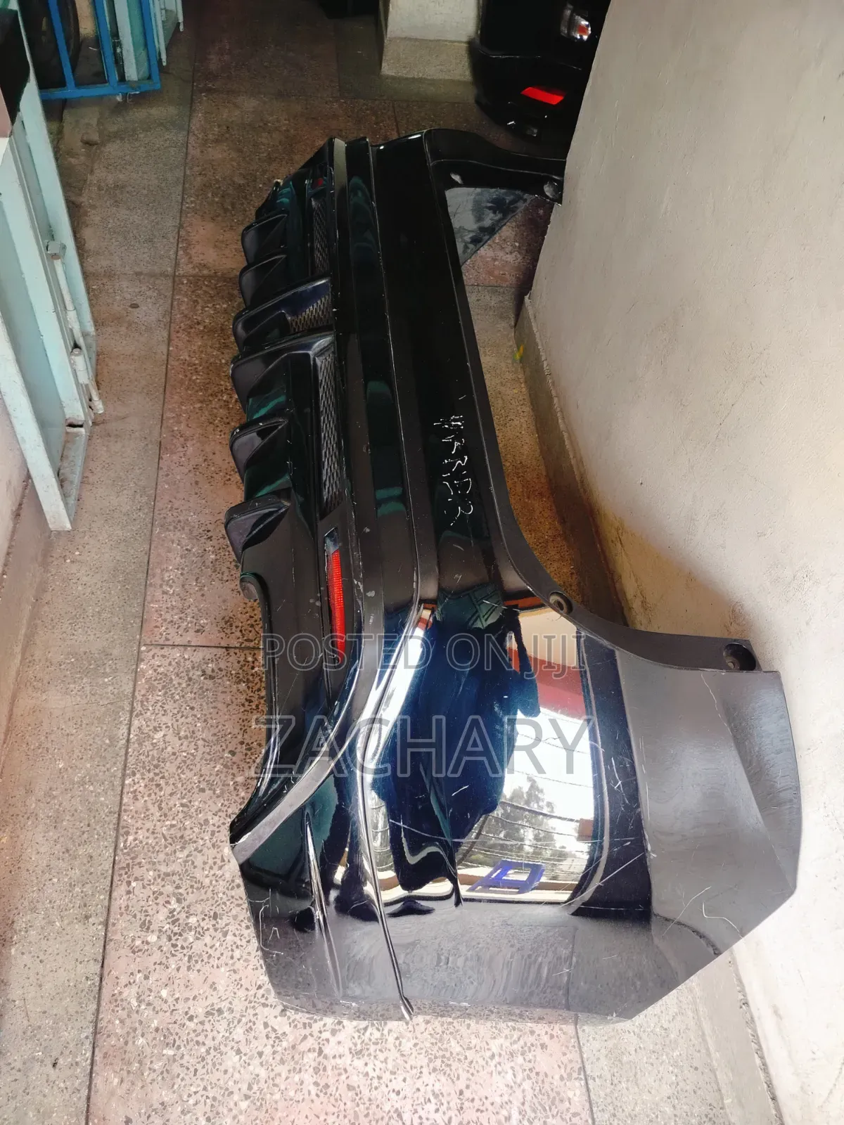 Harrier 2018 Rear Bumper Ya Kit
