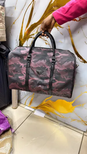 Multi Colour Medium Travel Bags at Oonly 1400