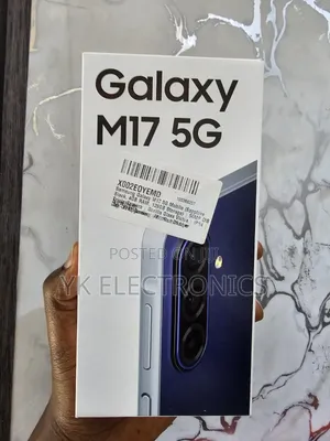 New Samsung Galaxy M17 5G 128 GB Black