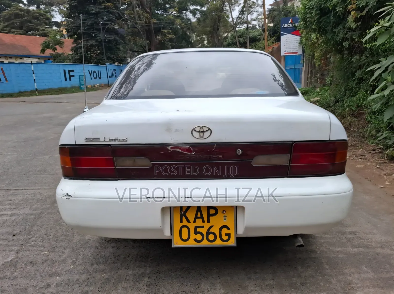 Toyota Corolla 1998 White