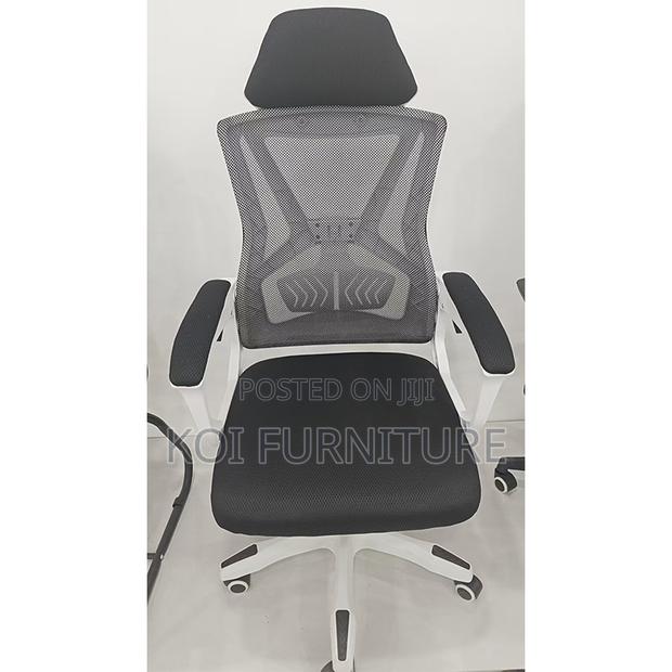Office Chairs; Ergonomic Mesh High Back Office Chair With Headrest - thumbnail 3
