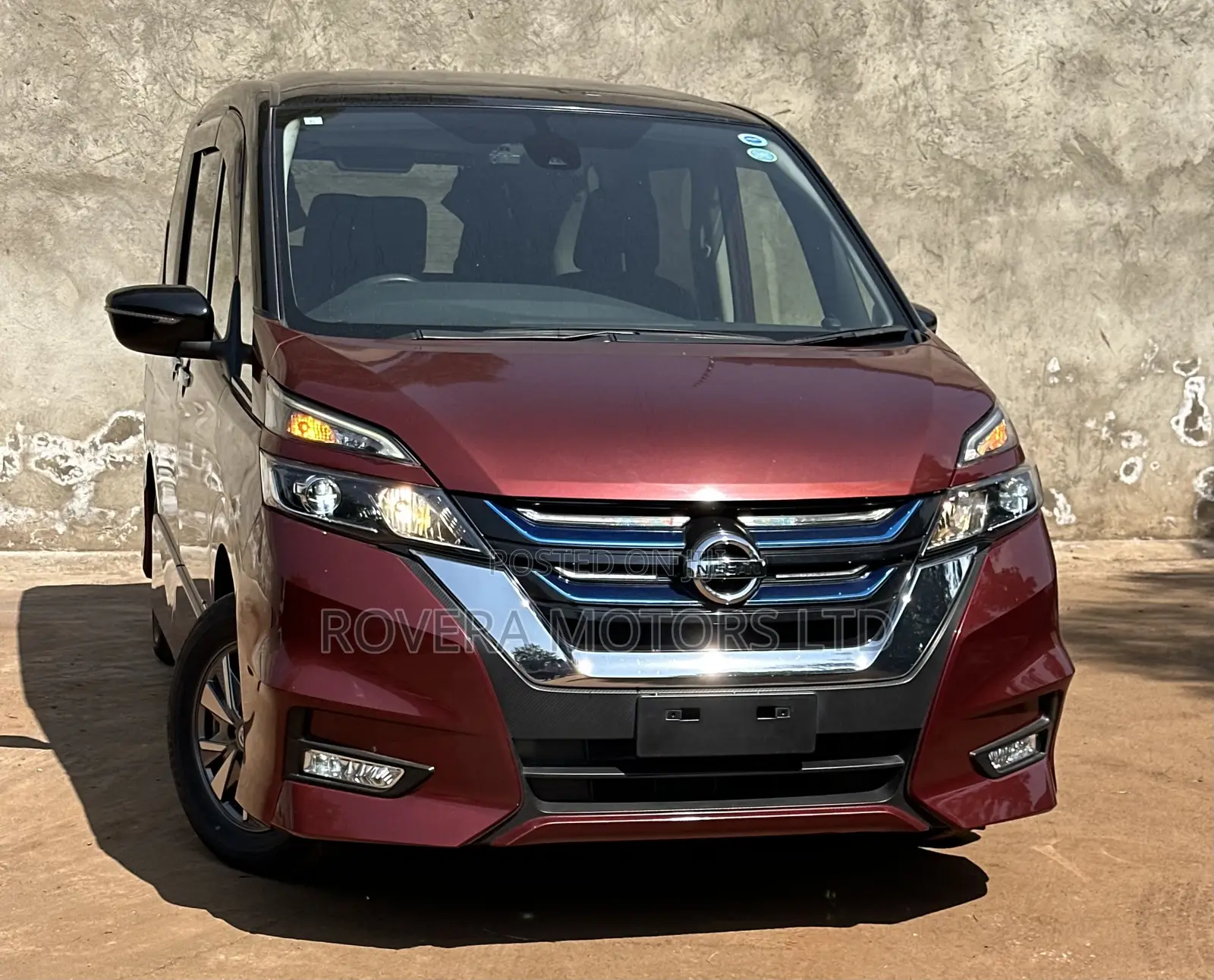 Nissan Serena 2019 Red