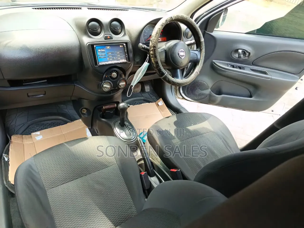 Nissan March 2013 Silver