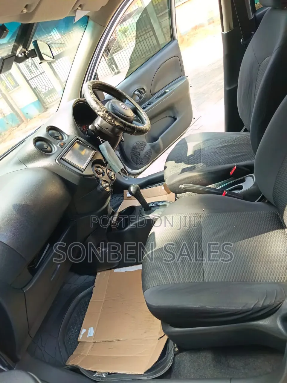 Nissan March 2013 Silver