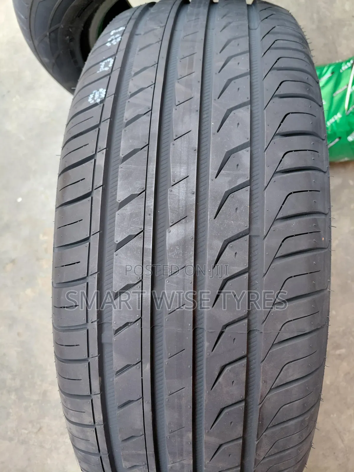 225/55r18 Prinx