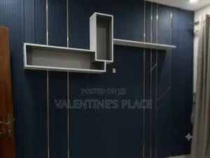 ​Modern Geometric Floating Wall Shelves – Stylish Living Room Decor