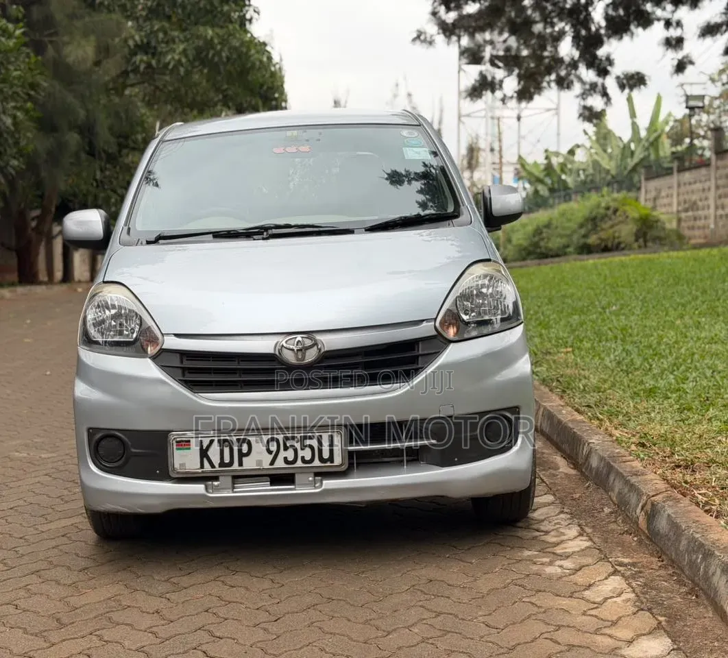 Toyota Pixis Epoch 2016 Silver