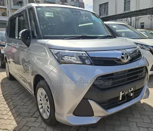 Toyota Tank 2019 Silver