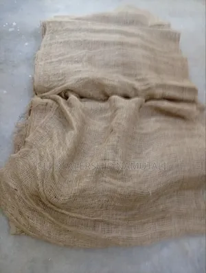 Commercial Grade Hessian Cloth – Durable Woven Jute Fabric