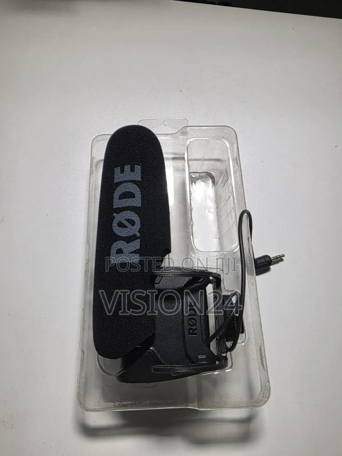 RØDE VideoMic Pro Professional Shotgun Camera Microphone