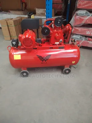 Durable Belt Driven Design 300l Compressor Machine Sunshine