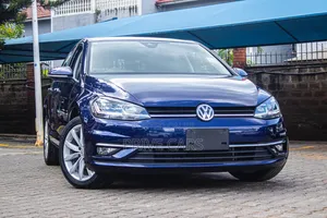 Volkswagen Golf 2019 Blue