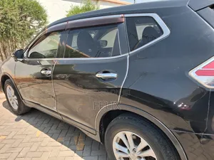 Nissan X-Trail 2013 Black