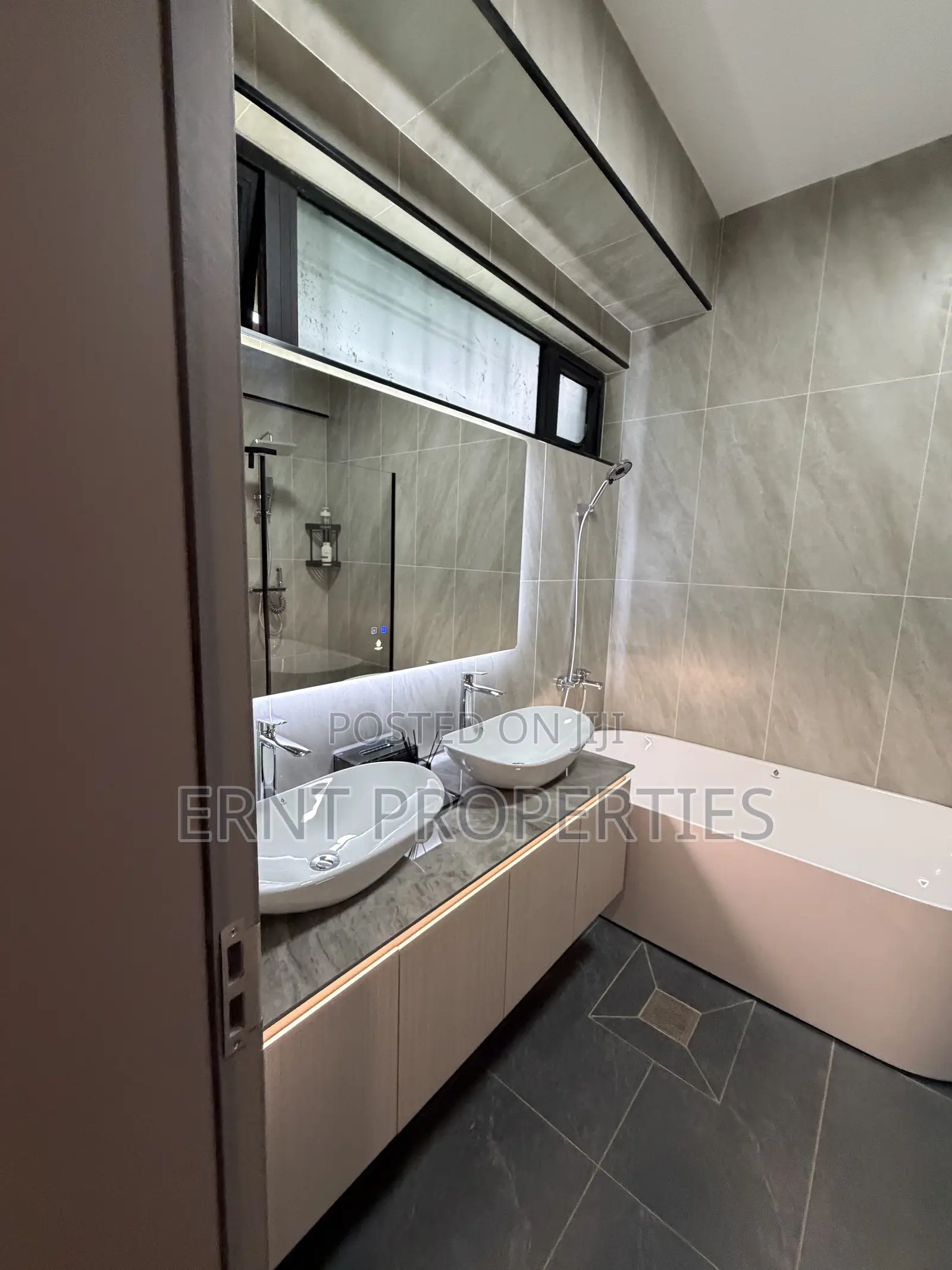 3bdrm Apartment in Kileleshwa for sale