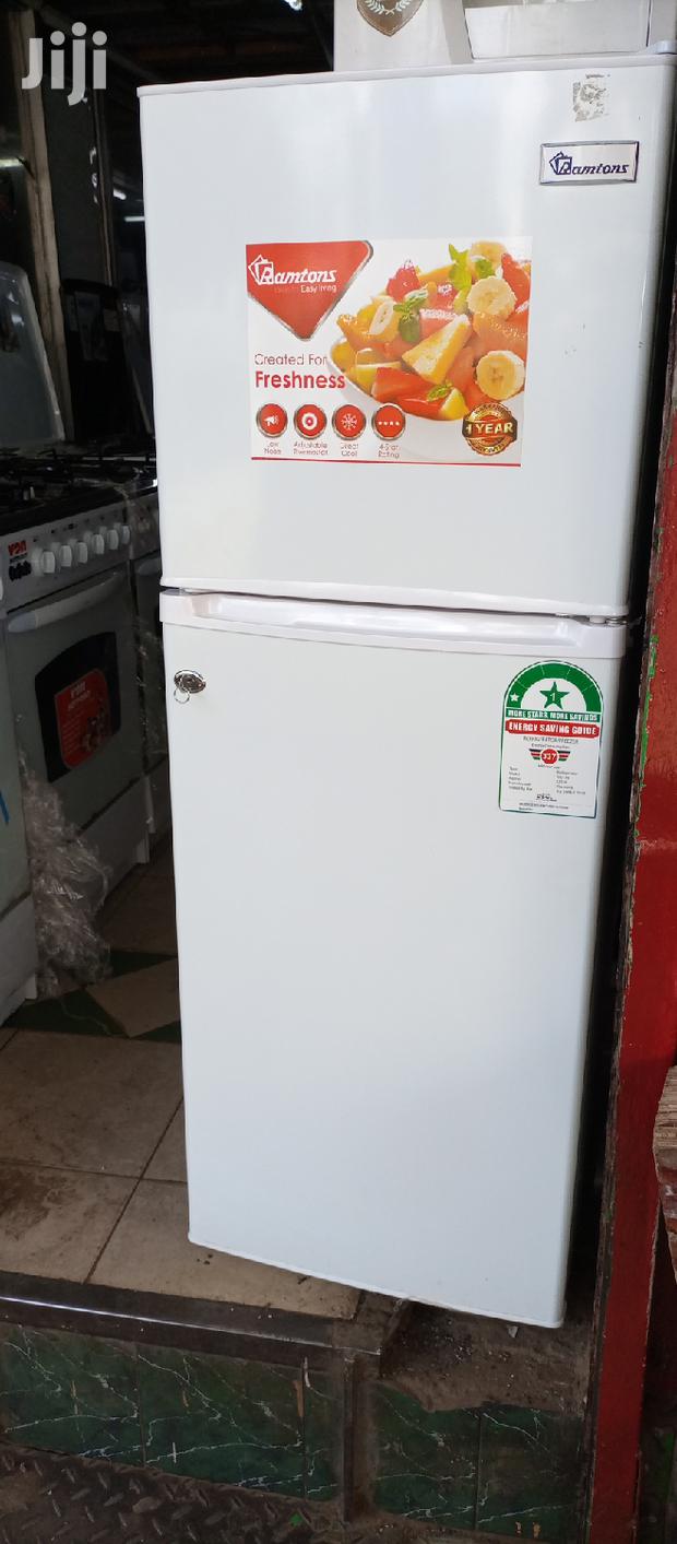 Mini Fridge - thumbnail 4