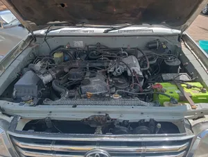 Toyota Land Cruiser Prado 2000 Silver