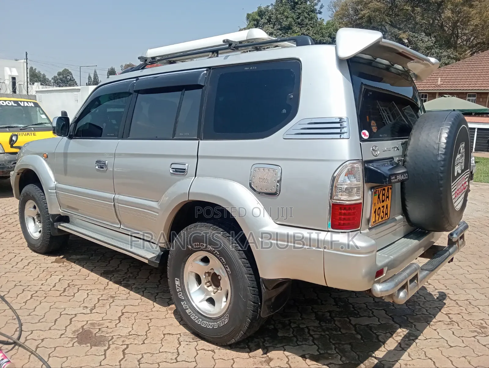 Toyota Land Cruiser Prado 2000 Silver