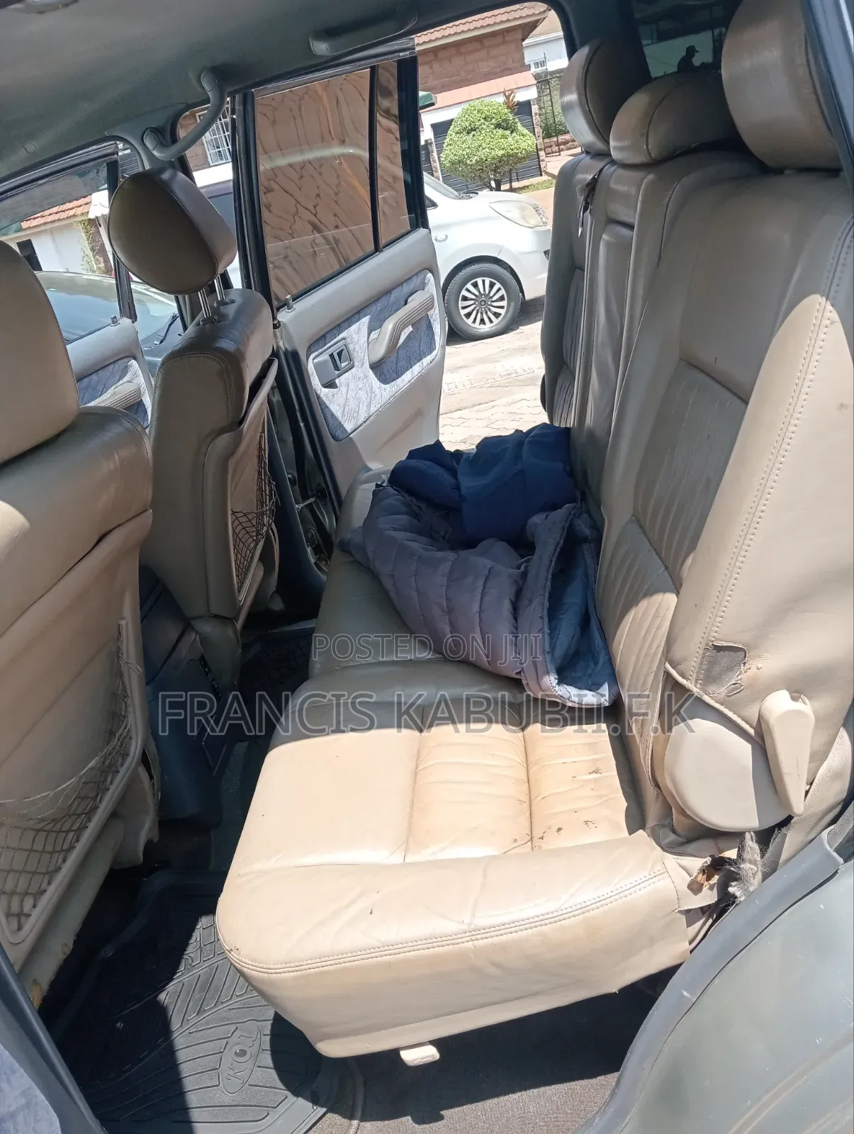 Toyota Land Cruiser Prado 2000 Silver