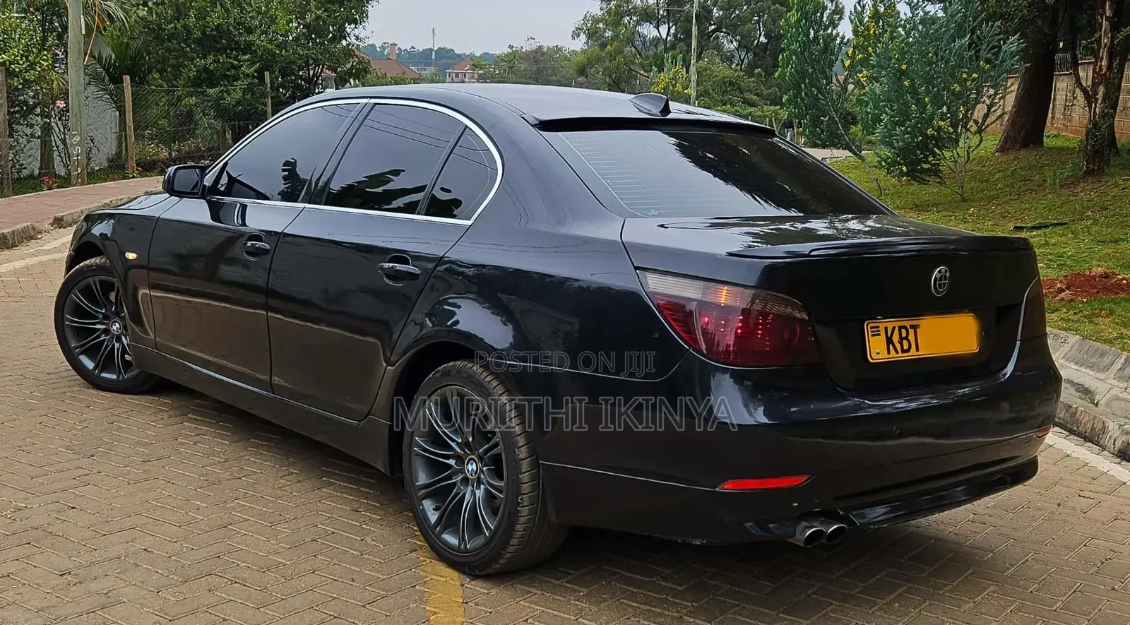BMW 520i 2004 Black